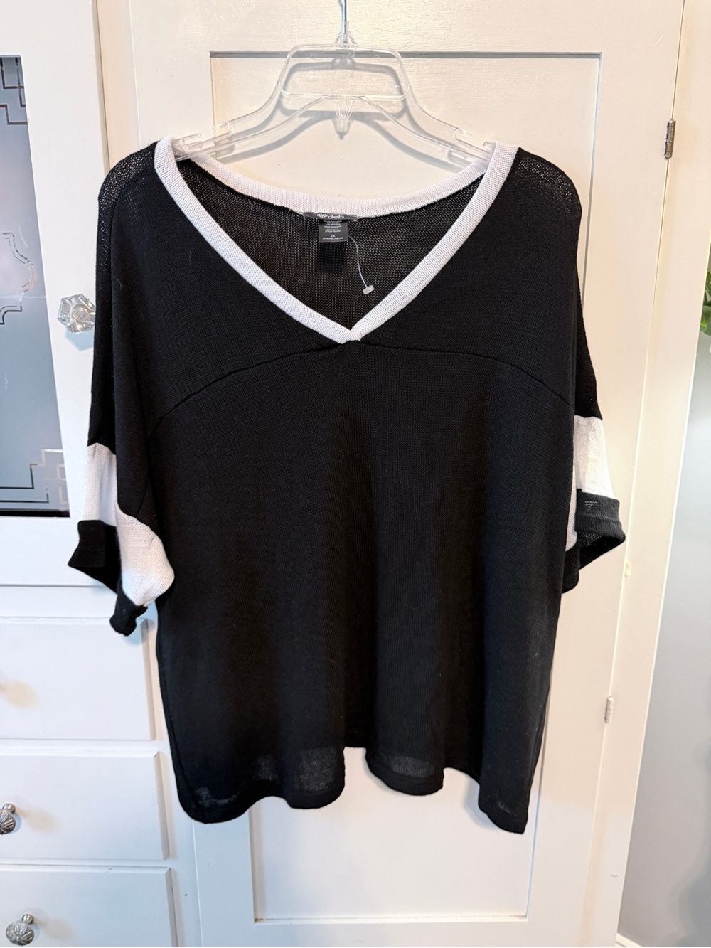 Deb Black Knit V-Neck Short Sleeve Top with White Trim